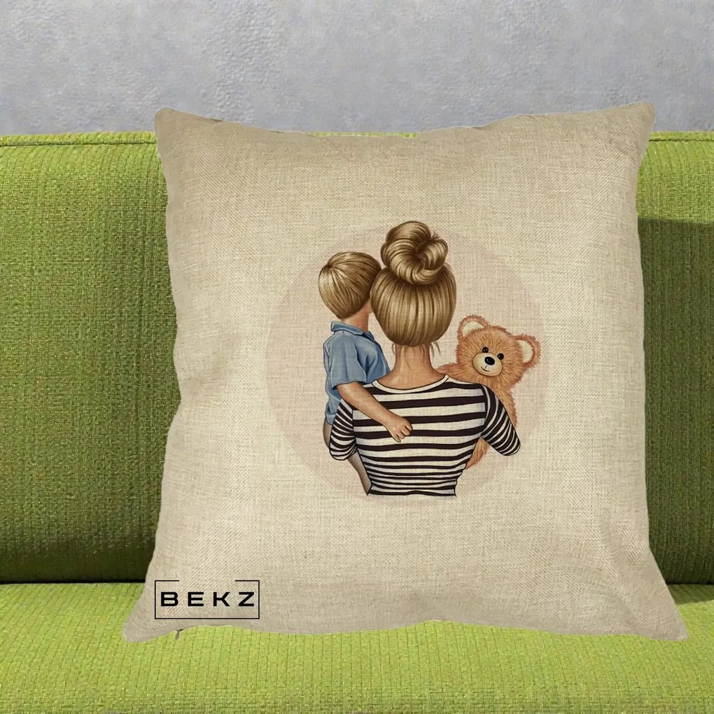 Cadou pentru Mama - Perna Personalizata Mama si Baietelul cu Ursulet, 40x40 cm, Crem, Husa Detasabila, Perna Inclusa, BEKZ®