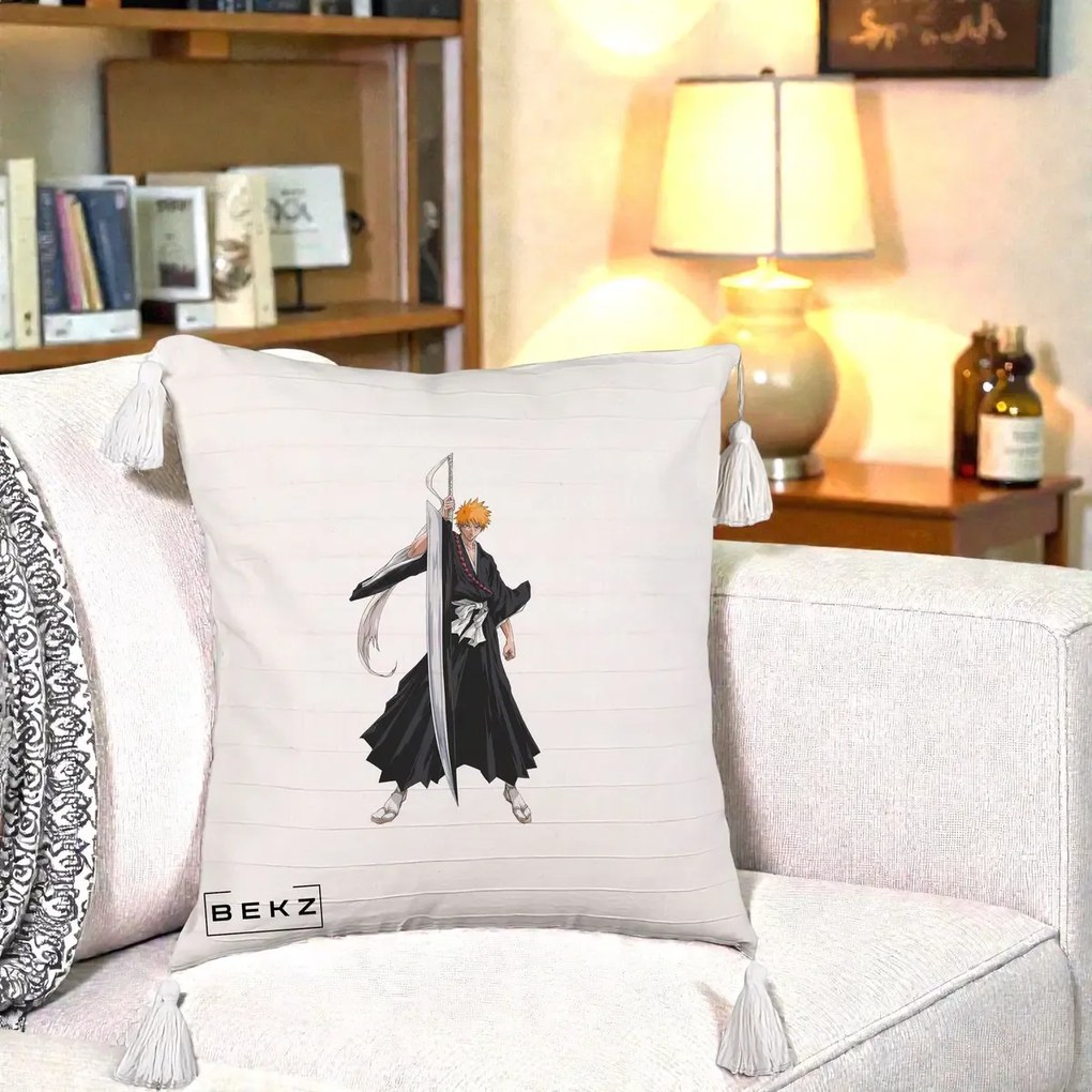 Perna Personalizata Bleach Ichigo Kurosaki Zangetsu, 40x40 cm, Bej cu Franjuri, Husa Detasabila, Perna Inclusa, BEKZ®