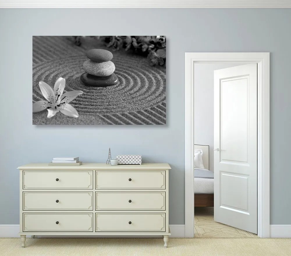 Tablou Zen grădină și pietre în nisip în design alb-negru