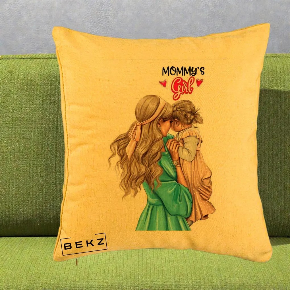 Cadou pentru Mama - Perna Personalizata Mommy's Girl Mama si Fetita, 40x40 cm, Galben, Husa Detasabila, Perna Inclusa, BEKZ®