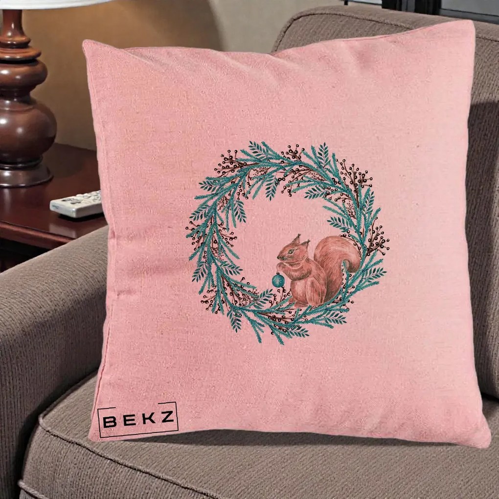 Perna Decorativa Coroana Turcoaz cu Veverita, 40x40 cm, Roz, Husa Detasabila, Perna Inclusa, BEKZ®