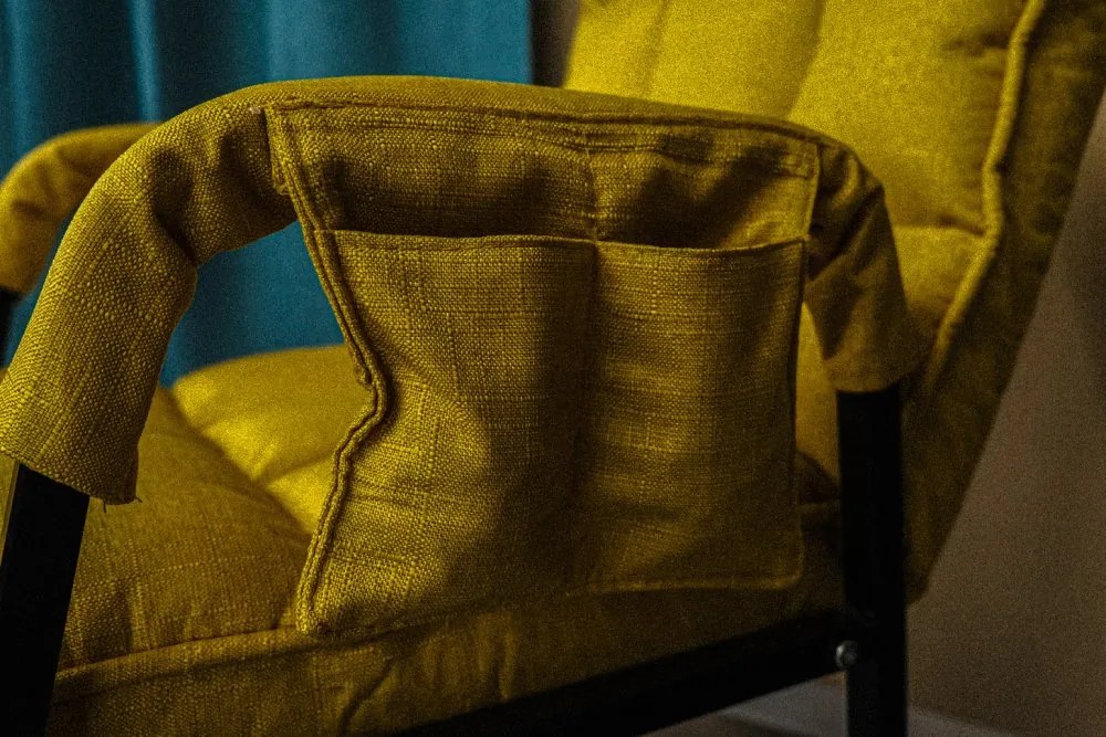 Fotoliu cu suport pentru picioare Yellow Perfetto