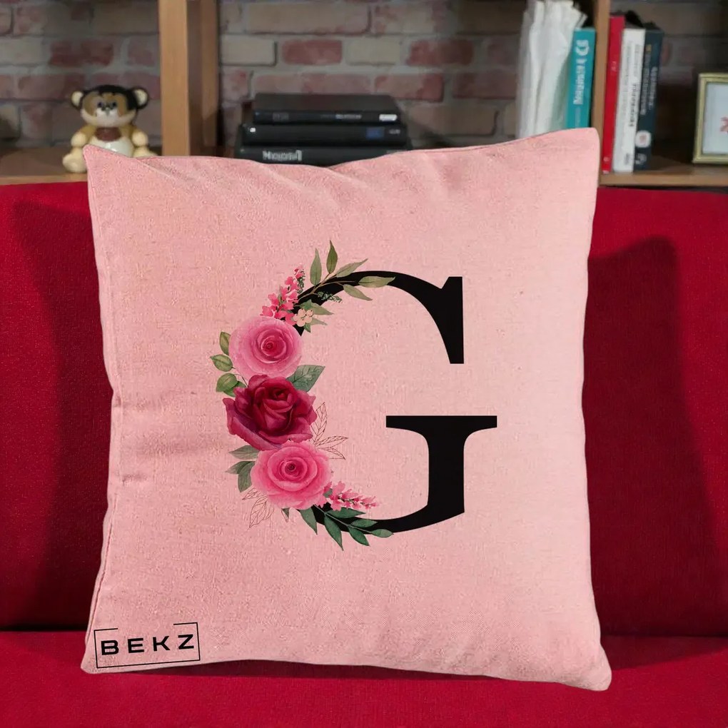 Cadou Personalizat - Perna Personalizata Monograma Florala Litera G, 40x40 cm, Roz, Husa Detasabila, Perna Inclusa, BEKZ®