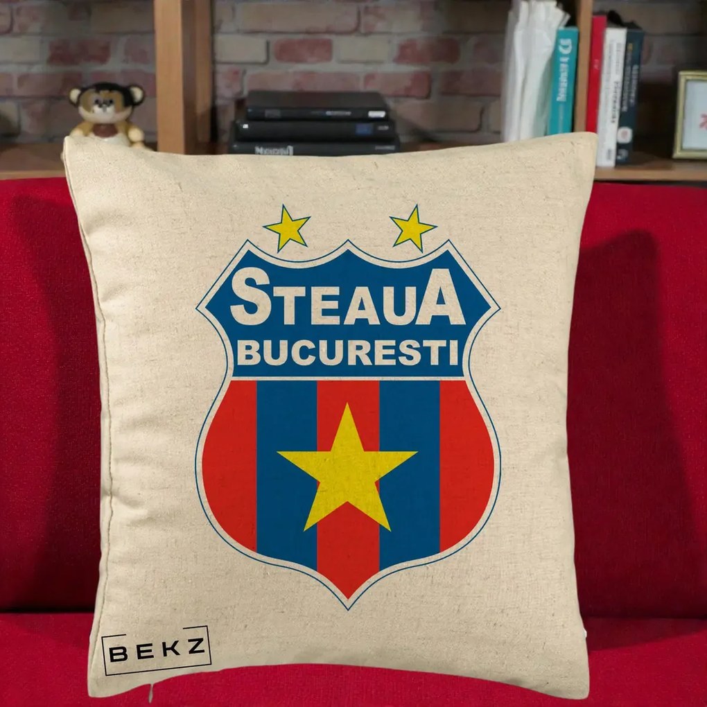 Perna Personalizata Steaua Bucuresti Fotbal, 40x40 cm, Bej, Husa Detasabila, Perna Inclusa, BEKZ®
