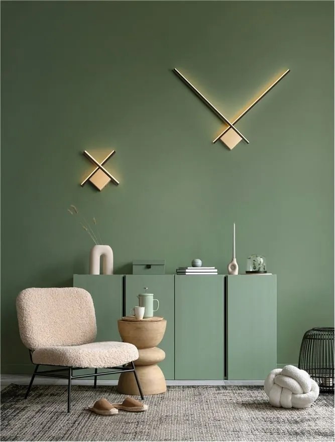 Aplica de perete cu lumina ambientala LED Cross 30cm