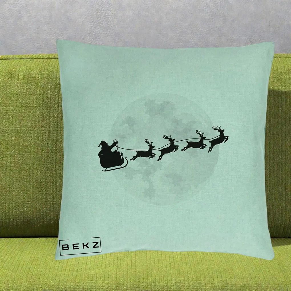 Perna Decorativa Mos Craciun Sanie Luna, 40x40 cm, Verde Menta, Husa Detasabila, Perna Inclusa, BEKZ®