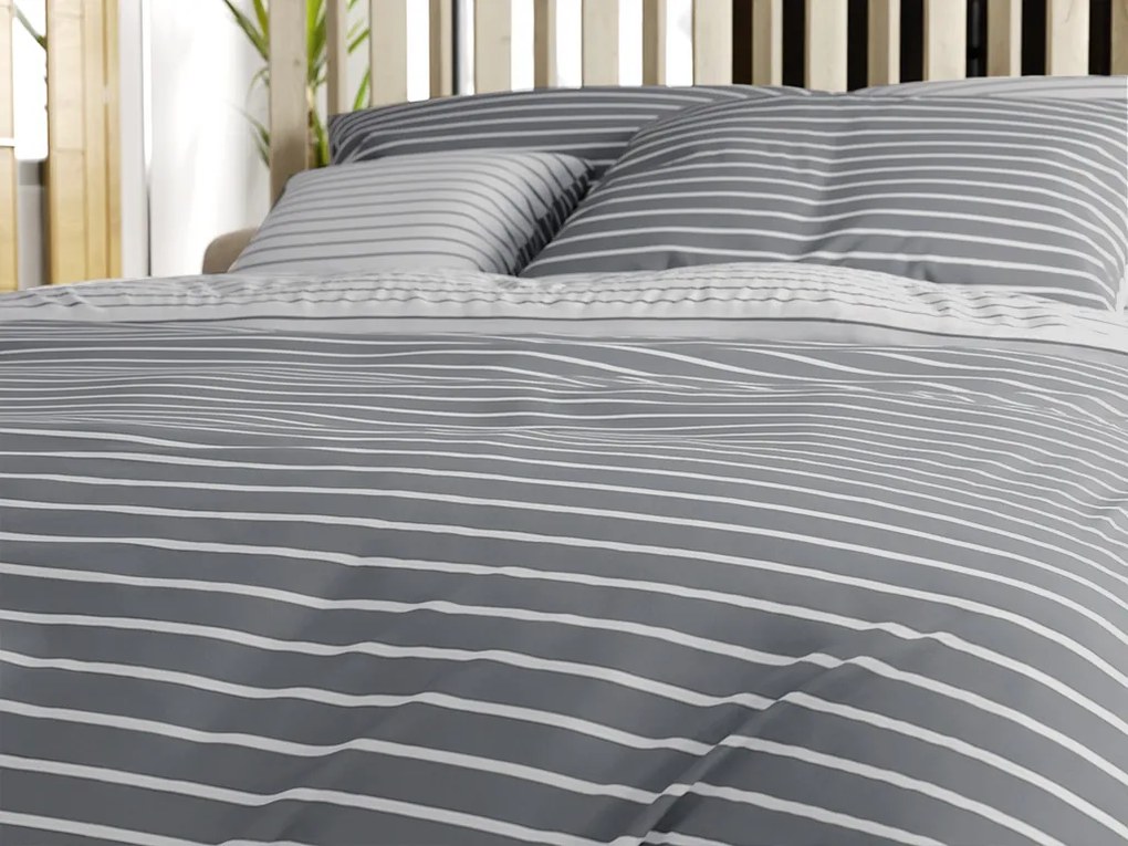 Lenjerie de pat din bumbac Renforce CAPRIVI gri cu nasture Dimensiunile lenjeriei: 70x90 cm; 140x220 cm