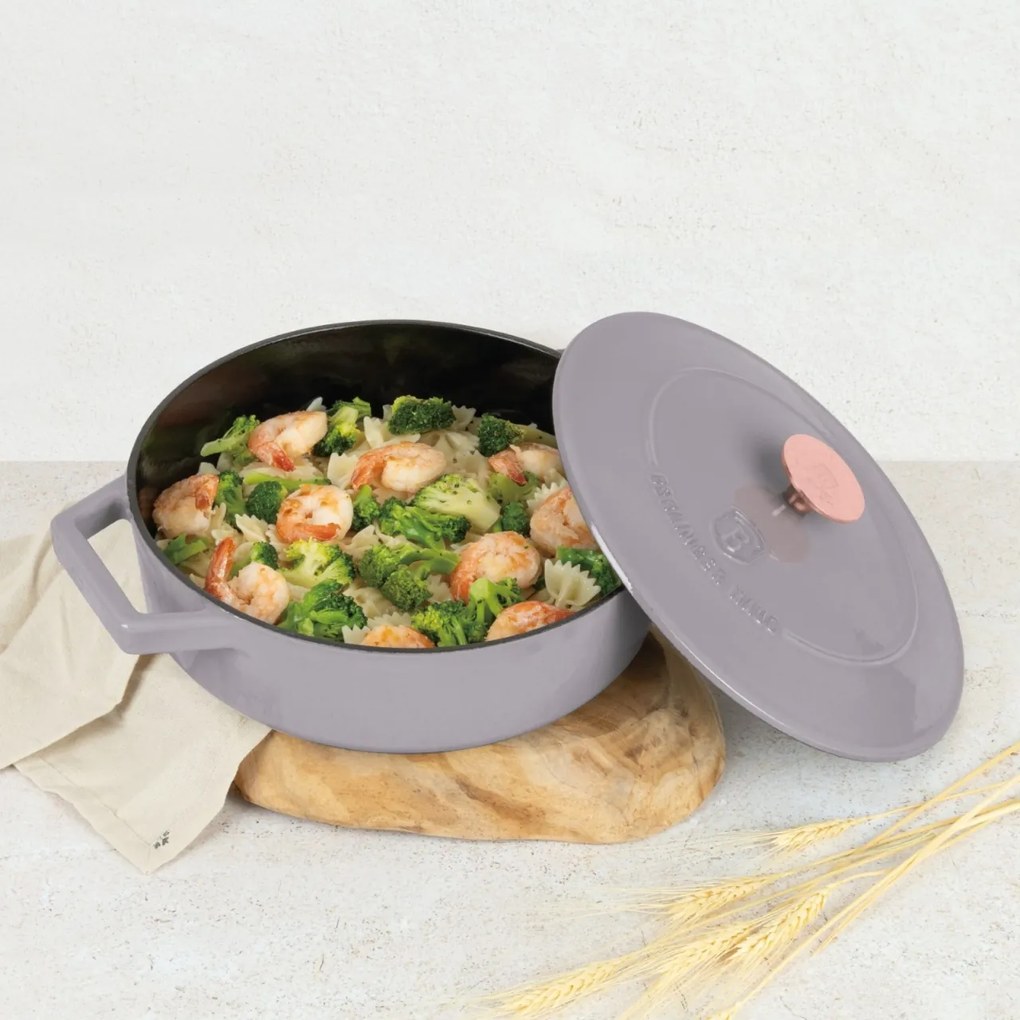 Cratiță din fontă emailata cu capac 26 cm, 2.57 L Berlinger Haus Taupe Collection BH 6527, pentru gătit lent, compatibilă cuptor/plite