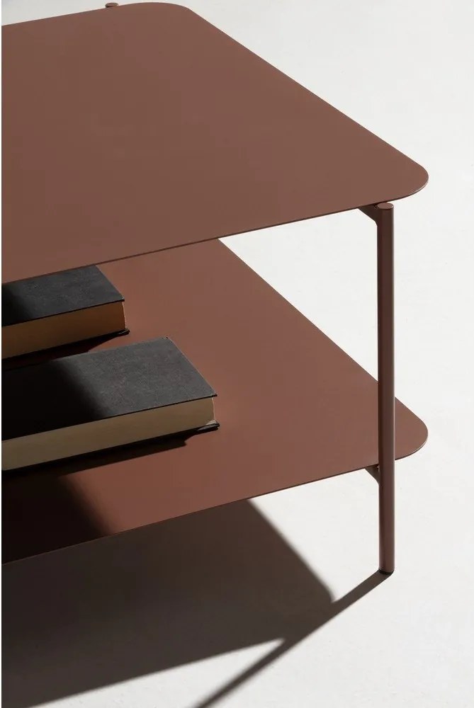 Măsuță de cafea teracotă din metal 70x73 cm Beatrix – MOME