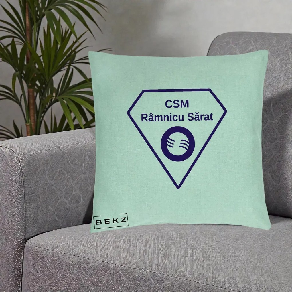 Perna Personalizata CSM Ramnicu Sarat Fotbal, 40x40 cm, Verde Menta, Husa Detasabila, Perna Inclusa, BEKZ®