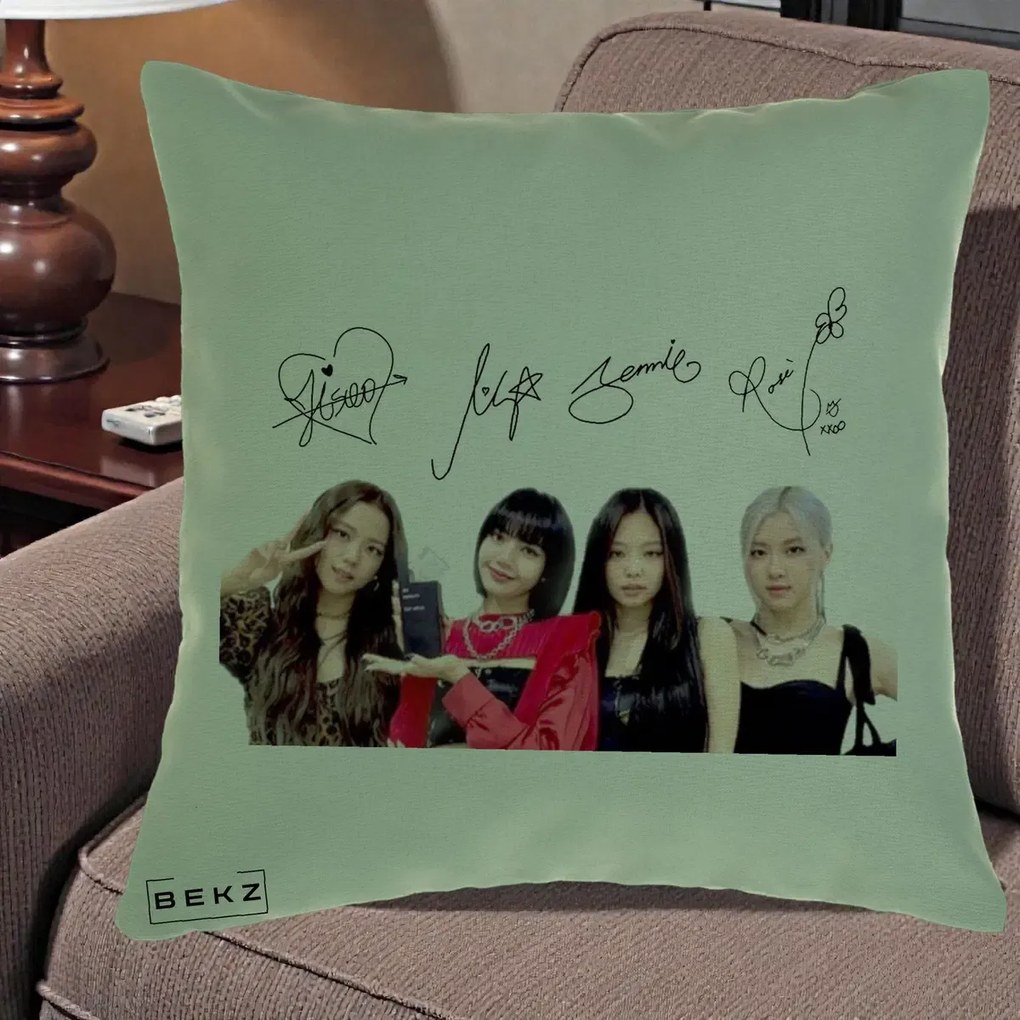 Perna Personalizata K-pop BLACKPINK Semnaturi, 40x40 cm, Verde, Husa Detasabila, Perna Inclusa, BEKZ®