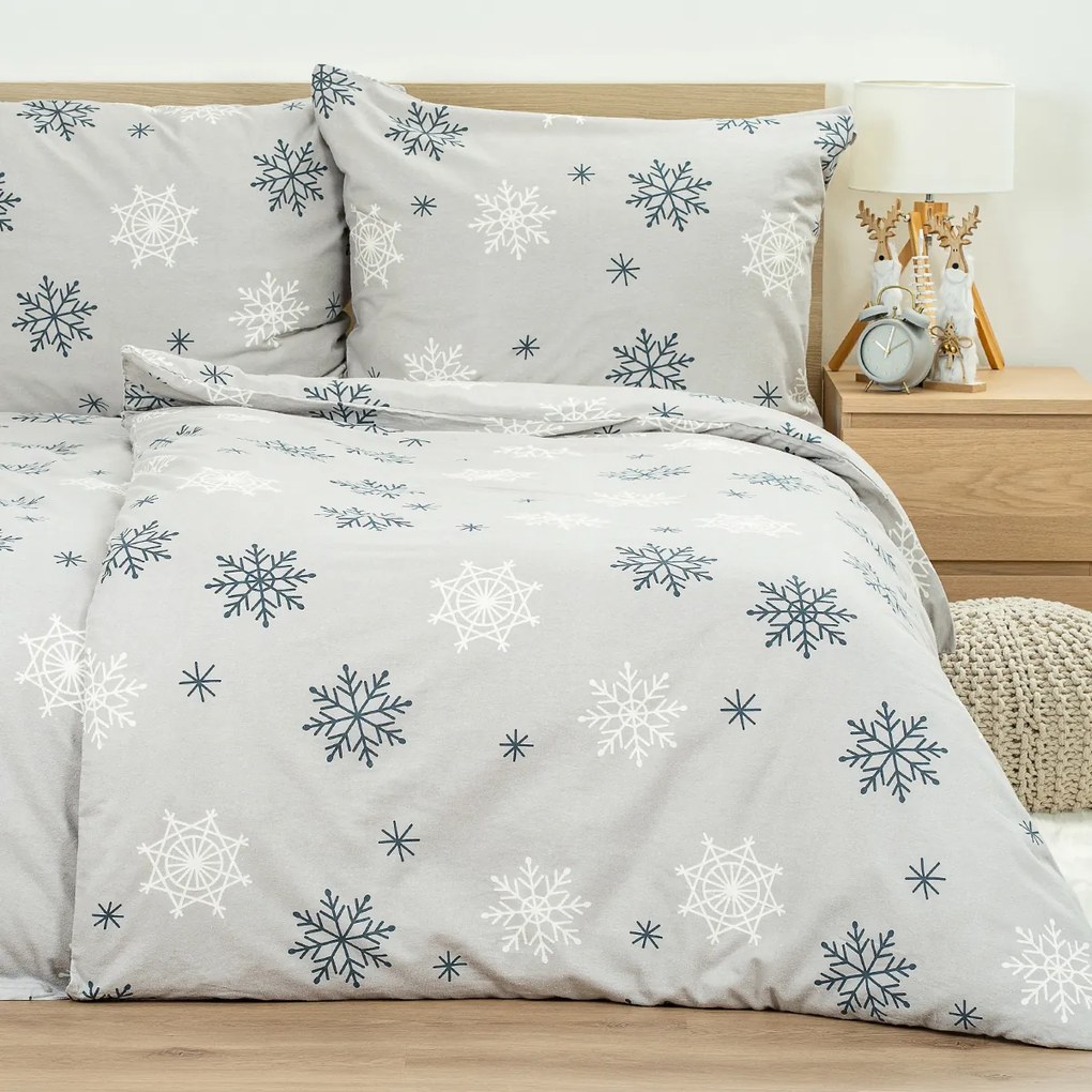 Lenjerie de pat din flanel 4Home Snow Romanță, 220x 200 cm, 2 buc. 70 x 90 cm, 220 x 200 cm, 2 buc. 70 x 90 cm