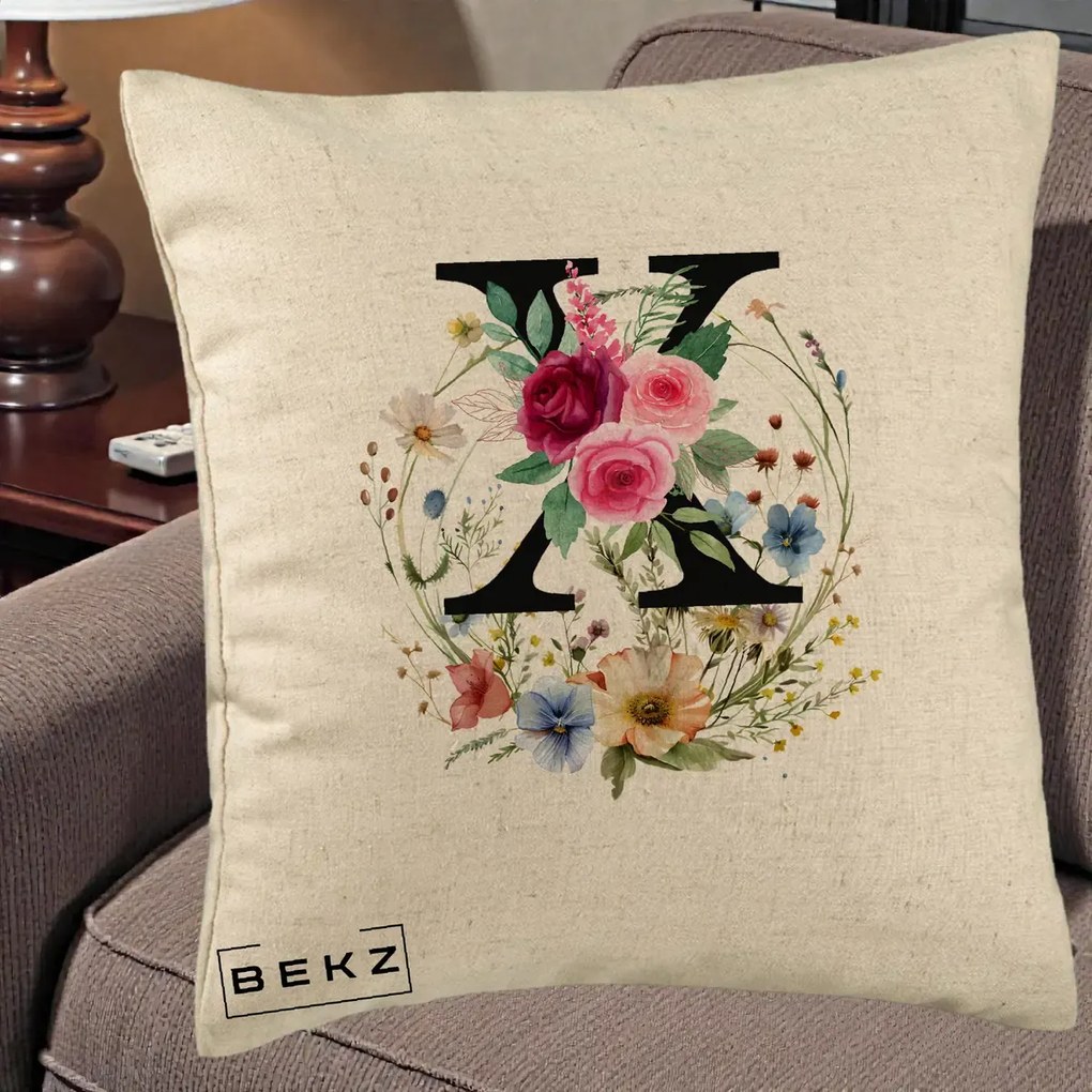 Cadou Personalizat - Perna Personalizata Monograma Florala Litera X cu Coroana, 40x40 cm, Bej, Husa Detasabila, Perna Inclusa, BEKZ®