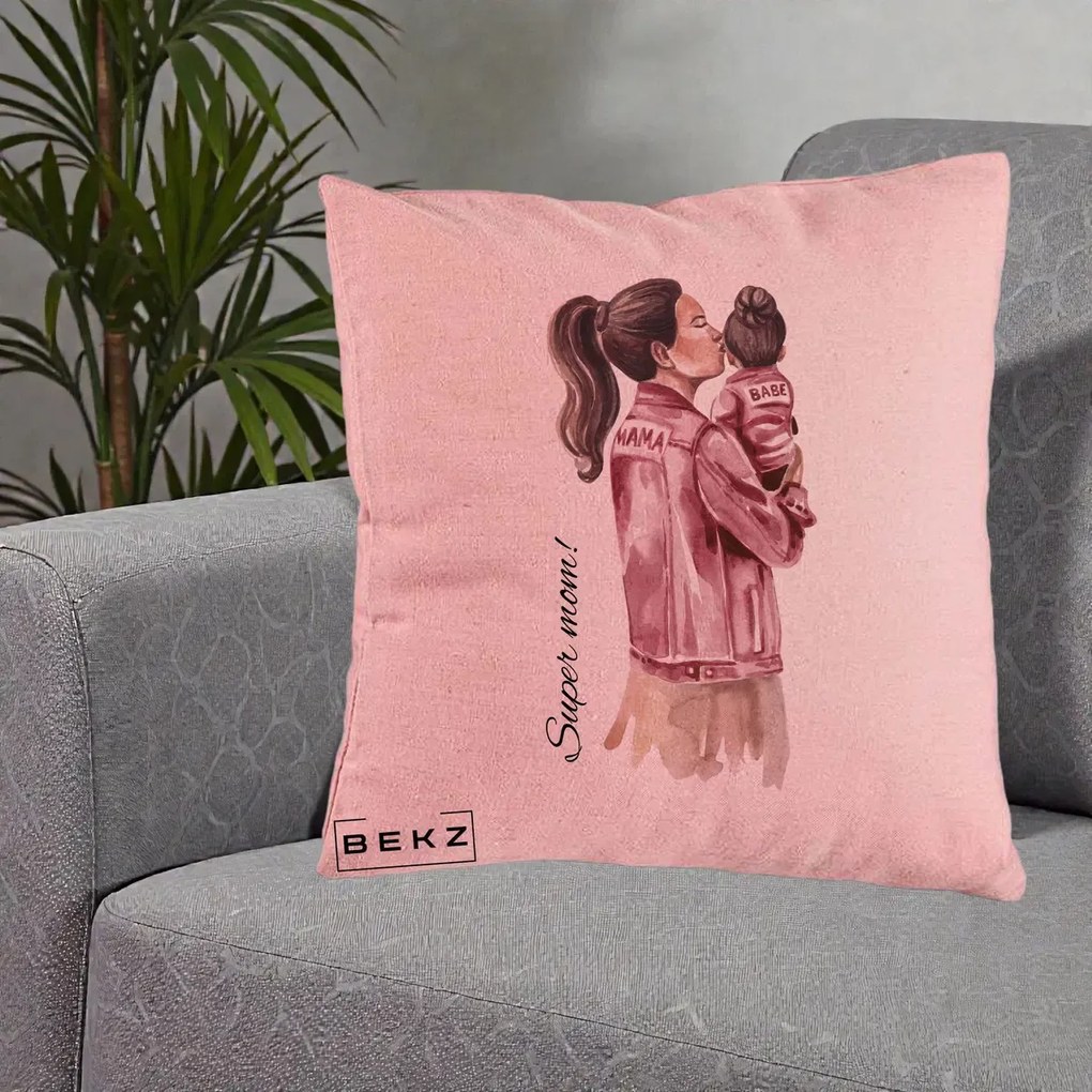 Cadou pentru Mama - Perna Personalizata Super Mom Jachete Roz, 40x40 cm, Roz, Husa Detasabila, Perna Inclusa, BEKZ®