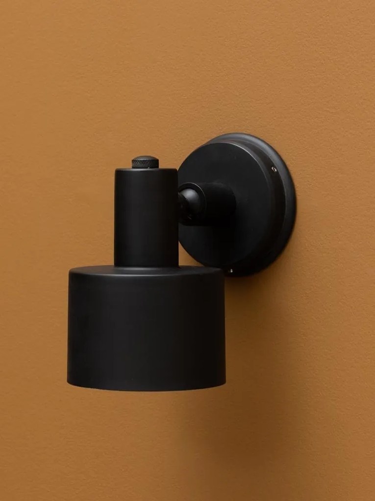 Aplică de perete din metal negru, formă cilindrică, finisaj mat, 20 × 17 × 11 cm, „Spot Black Edition"