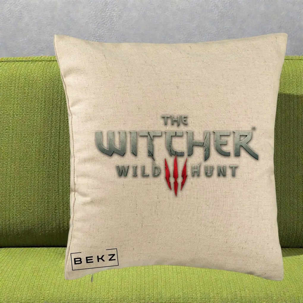 Perna Personalizata The Witcher 3 Wild Hunt, 40x40 cm, Bej, Husa Detasabila, Perna Inclusa, BEKZ®