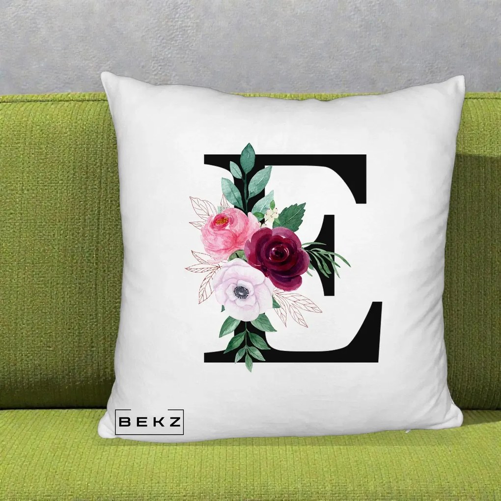 Cadou Personalizat - Perna Personalizata Monograma Florala Litera E, 40x40 cm, Alb Pufos, Husa Detasabila, Perna Inclusa, BEKZ®