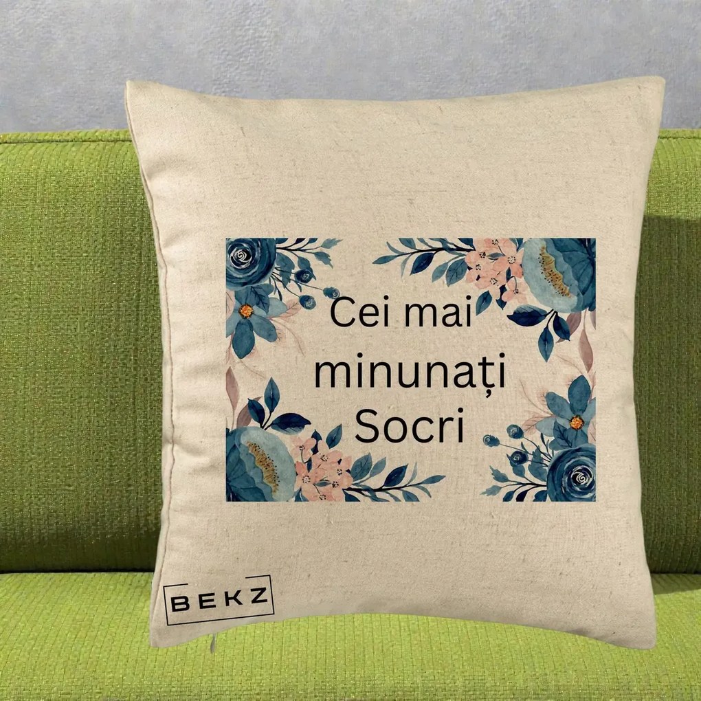 Cadou pentru Socri - Perna Personalizata Cei mai Minunati Socri cu Flori Albastre si Roz, 40x40 cm, Bej, Husa Detasabila, Perna Inclusa, BEKZ®