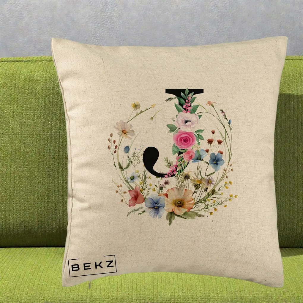 Cadou Personalizat - Perna Personalizata Monogram Litera J cu Flori Acuarela, 40x40 cm, Bej, Husa Detasabila, Perna Inclusa, BEKZ®