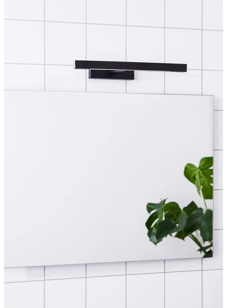 Aplică de perete neagră LED (lungime 38 cm) Neptunus – Markslöjd