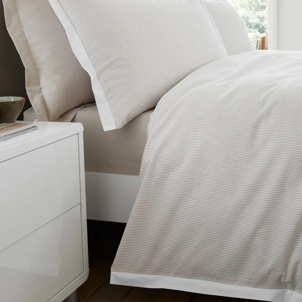 Lenjerie de pat crem din bumbac percal pentru pat dublu cu 3 piese 200x200 cm Seersucker Woven Stripe – Bianca