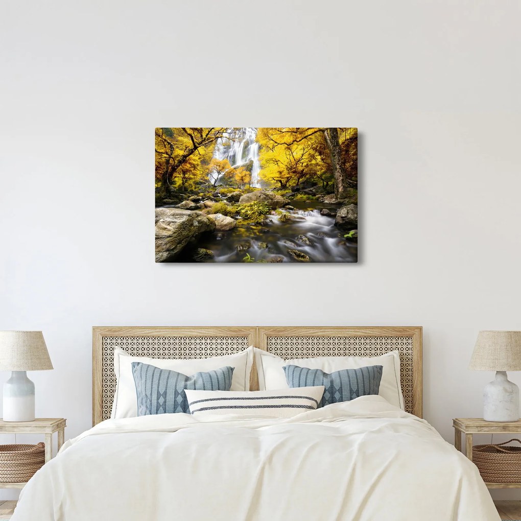 Tablou - Cascade în peisaj de toamnă, galben (90x60 cm)