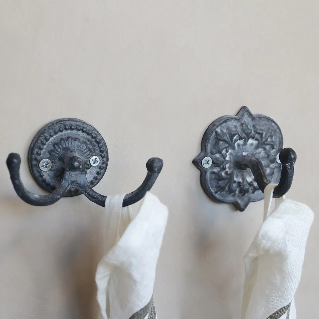 Cuier simplu, din metal, cu 2 agatatori, Can