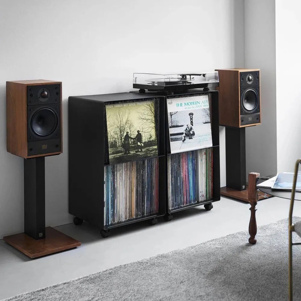 Etajeră pe roți neagră din metal 40x73x38 cm Tower – YAMAZAKI