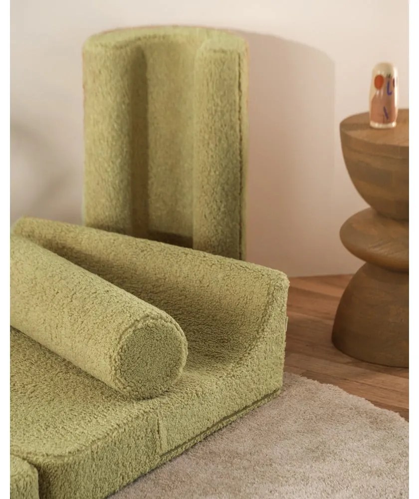 Fotoliu pentru copii verde cu tapițerie din țesătură bouclé Flipster – Wigiwama