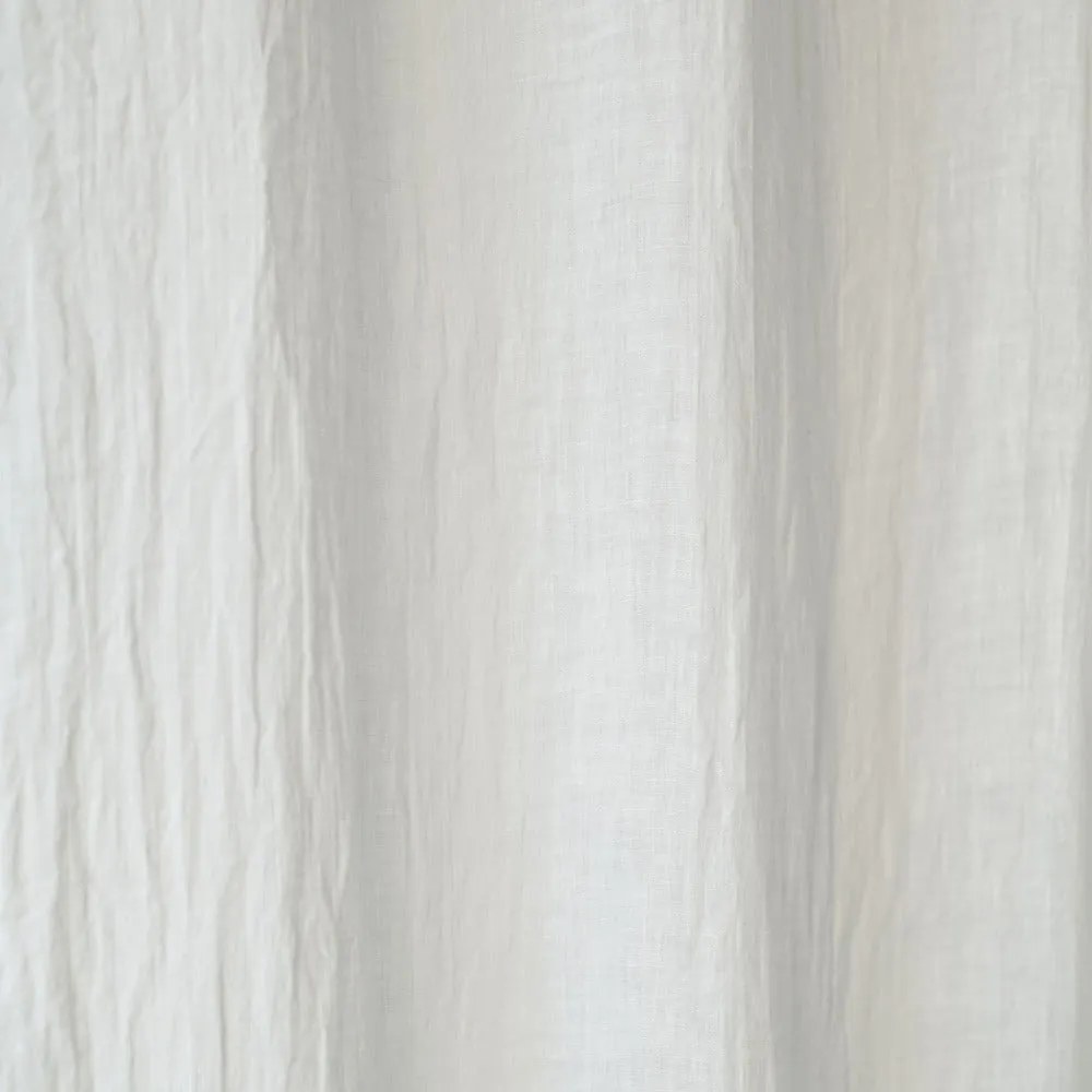 Draperie subțire cu bucle de prindere Linen Tales Daytime, 250 x 130 cm, alb