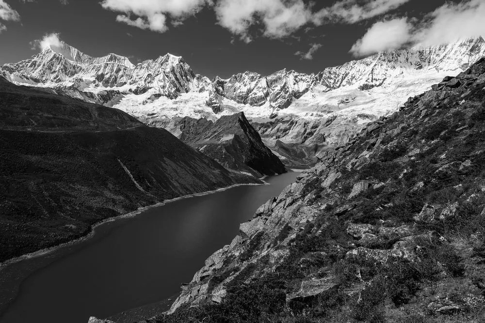 Tablou parcul național Patagonia în Argentina alb-negru