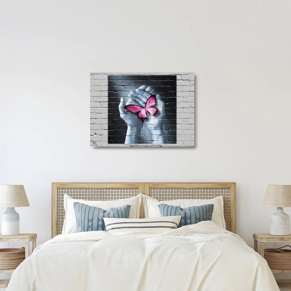 Tablou pe sticlă - Fluture roz în perete (70x50 cm)