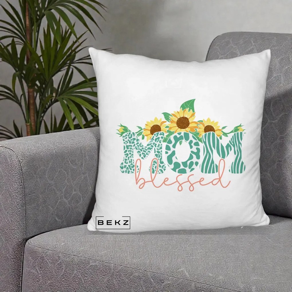 Cadou pentru Mama - Perna Personalizata Mom Blessed cu Floarea Soarelui Animal Print Teal, 40x40 cm, Alb Pufos, Husa Detasabila, Perna Inclusa, BEKZ®
