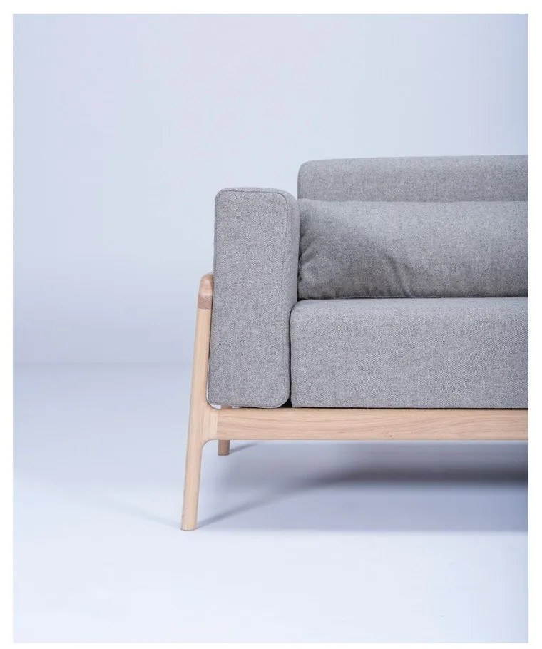 Canapea cu structură din lemn de stejar Gazzda Fawn Plus, 240 cm, gri