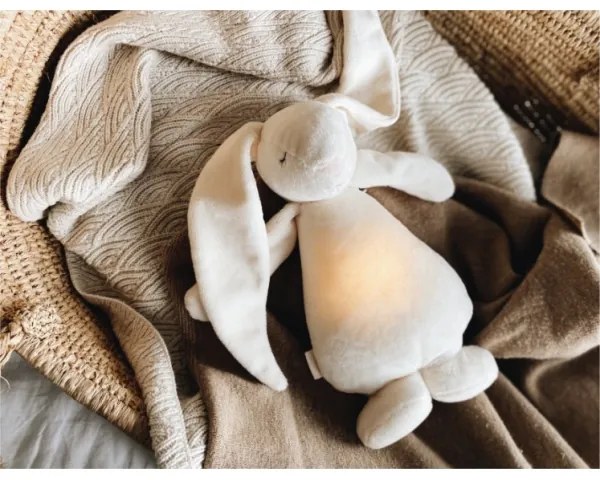 Pluș de îmbrățișat cu sunete și lumină Moonie iepuraș powder