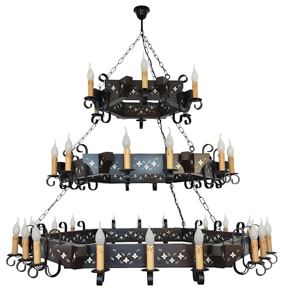 Candelabru fabricat manual din lemn pictat Queen 36L