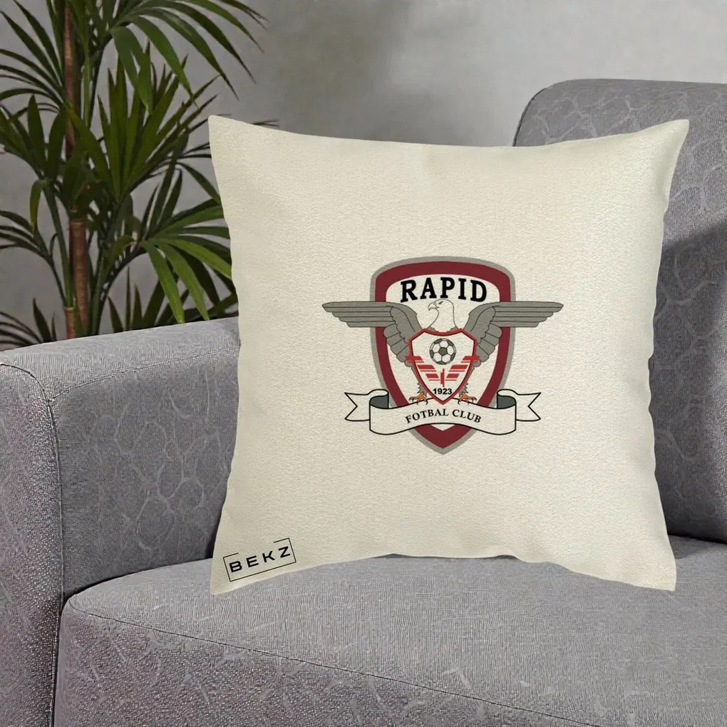 Perna Personalizata Rapid Fotbal Club 1923, 40x40 cm, Ecru, Husa Detasabila, Perna Inclusa, BEKZ®