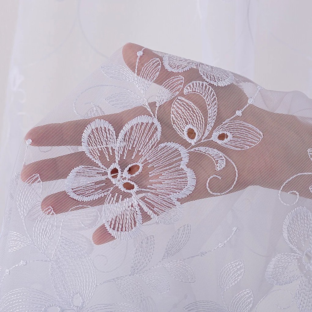 Draperie cu banda