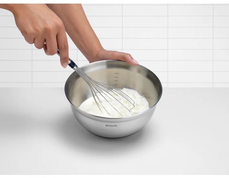 Bol de amestecat Brabantia Profile 1.6L, Oțel Mat / Negru 646897