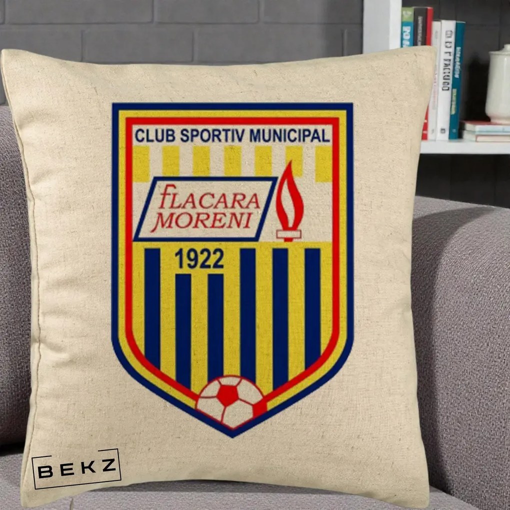 Perna Personalizata CSM Flacara Moreni 1922 Fotbal, 40x40 cm, Bej, Husa Detasabila, Perna Inclusa, BEKZ®