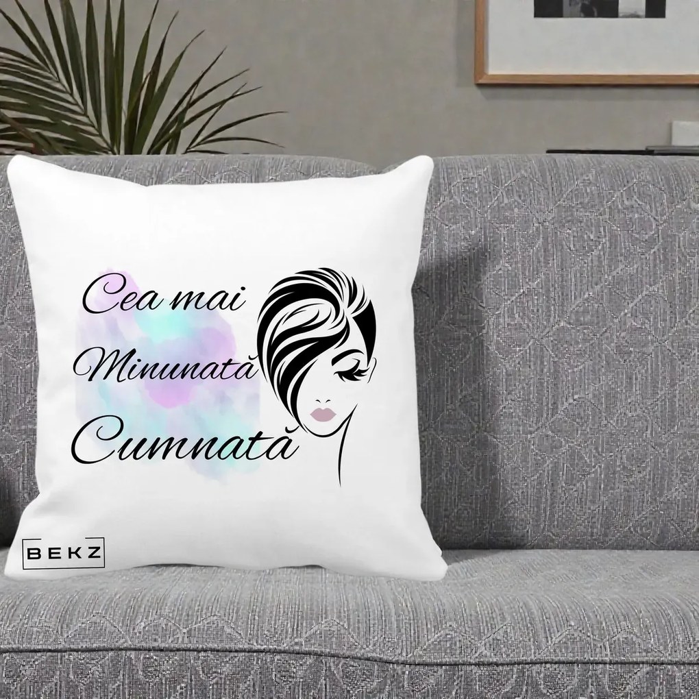 Cadou pentru Cumnata - Perna Personalizata Cea mai Minunata Cumnata cu Silueta Dama si Pete Multicolor, 40x40 cm, Alba Mata, Husa Detasabila, Perna Inclusa, BEKZ®