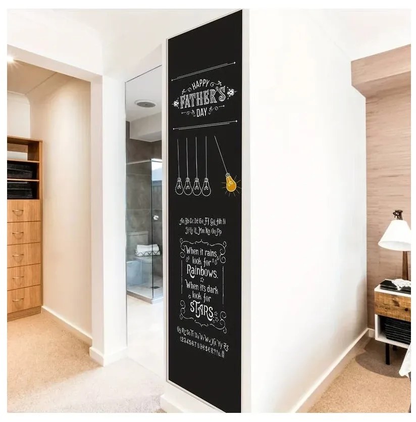 Tablă de hârtie autoadezivă cu un set de crete - 45 x 200 cm