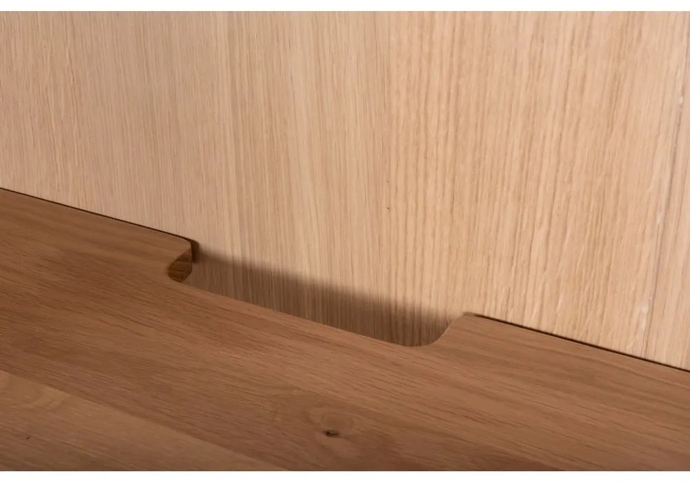 Comodă albă/în culoare naturală joasă din lemn de stejar 118x100 cm Fina – Gazzda