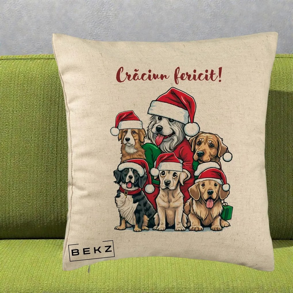 Perna Decorativa Caini cu Bonete Craciun Fericit, 40x40 cm, Bej, Husa Detasabila, Perna Inclusa, BEKZ®