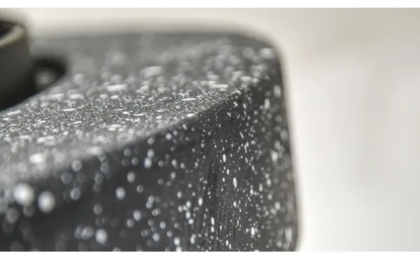 Vatră portabilă pe lemn cu grătar, antracit