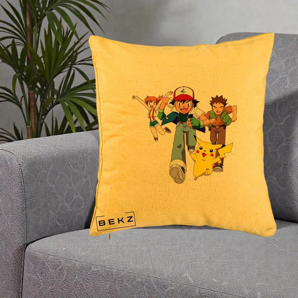 Perna Personalizata Pokemon Ash Misty Brock si Pikachu, 40x40 cm, Galben, Husa Detasabila, Perna Inclusa, BEKZ®