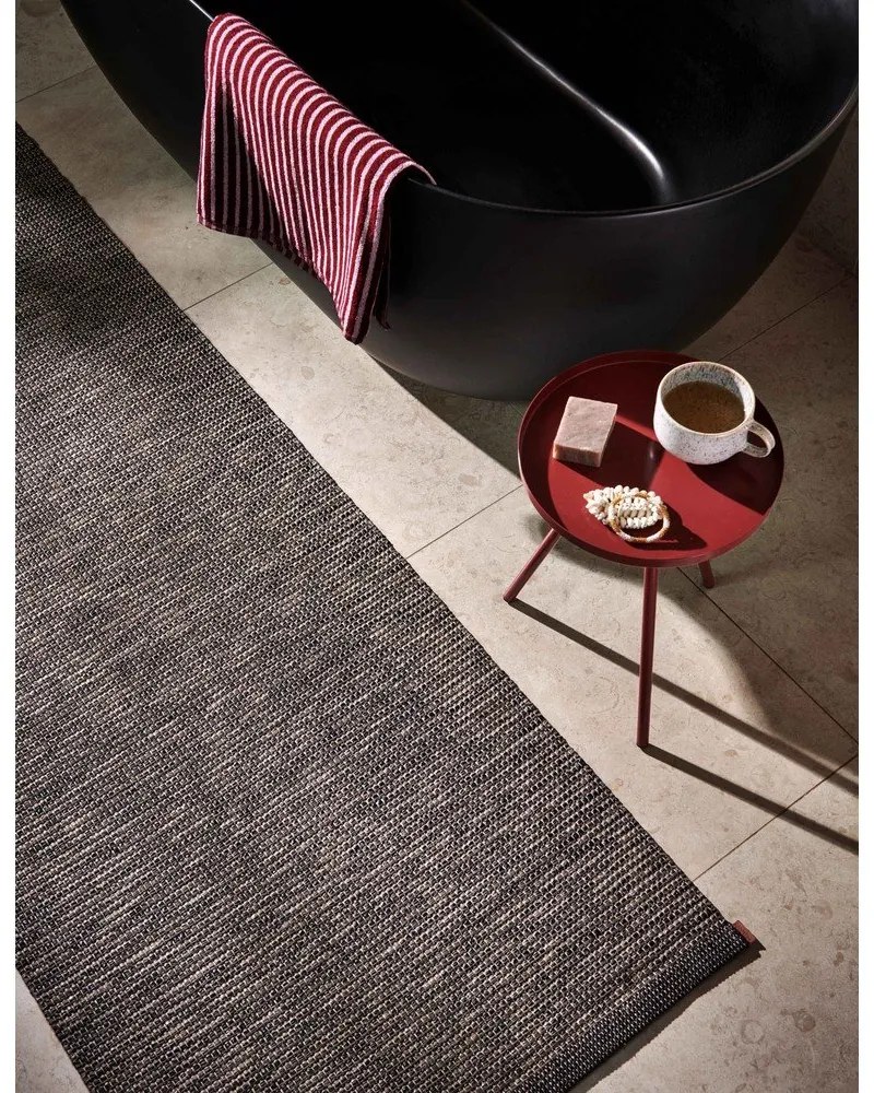 Covor tip traversă pentru interior și exterior maro închis 70x150 cm Sam Black Walnut – Pappelina