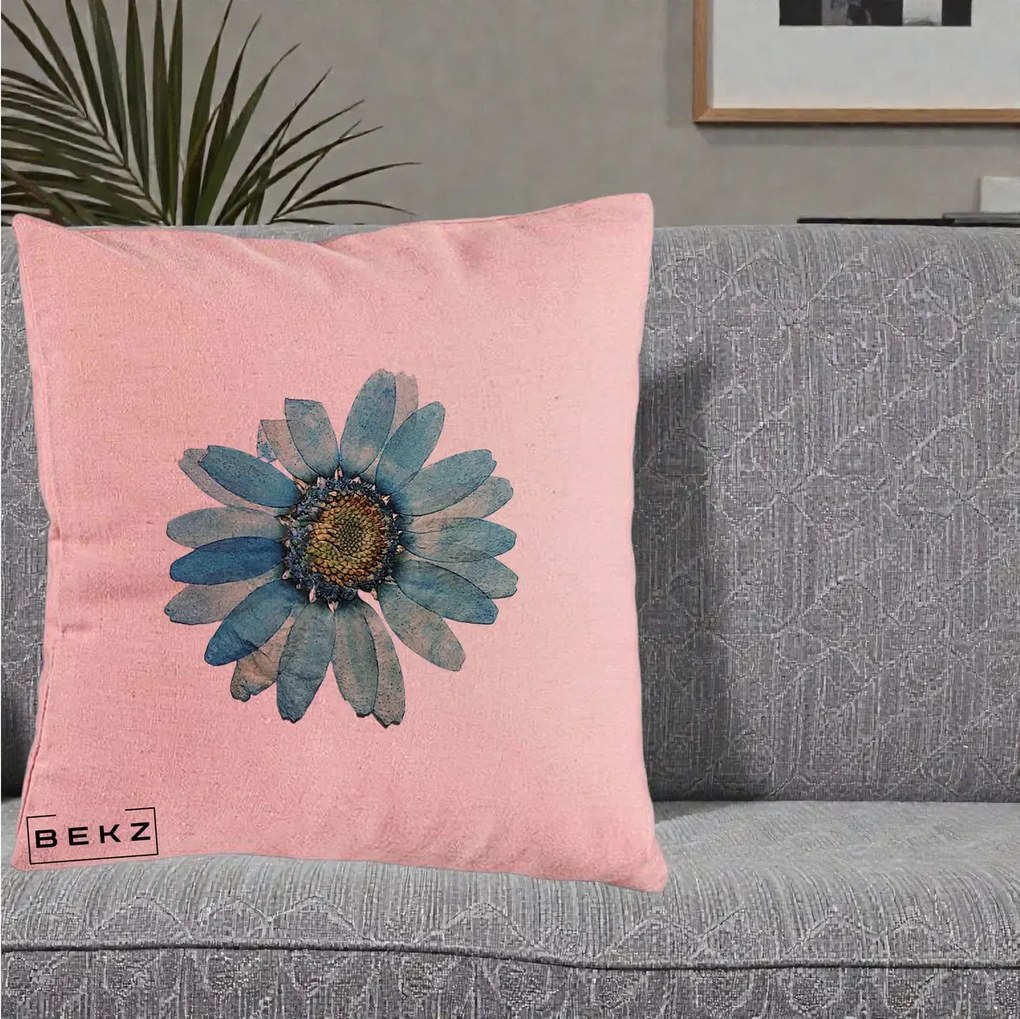 Perna Decorativa Floare Margareta Albastra Acuarela, 40x40 cm, Roz, Husa Detasabila, Perna Inclusa, BEKZ®