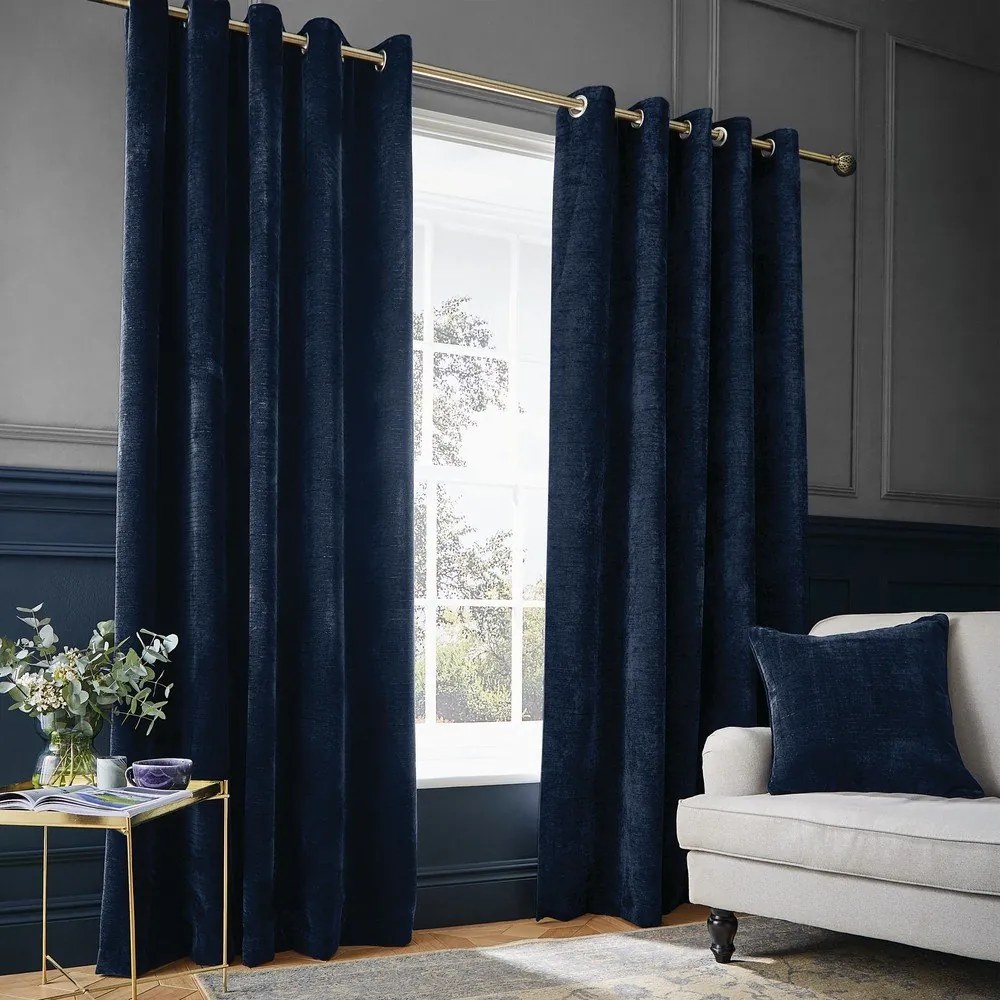 Draperii albastru-închis termoizolante 2 buc. din janilie 168x183 cm Selene Luxury Chenille – Hyperion