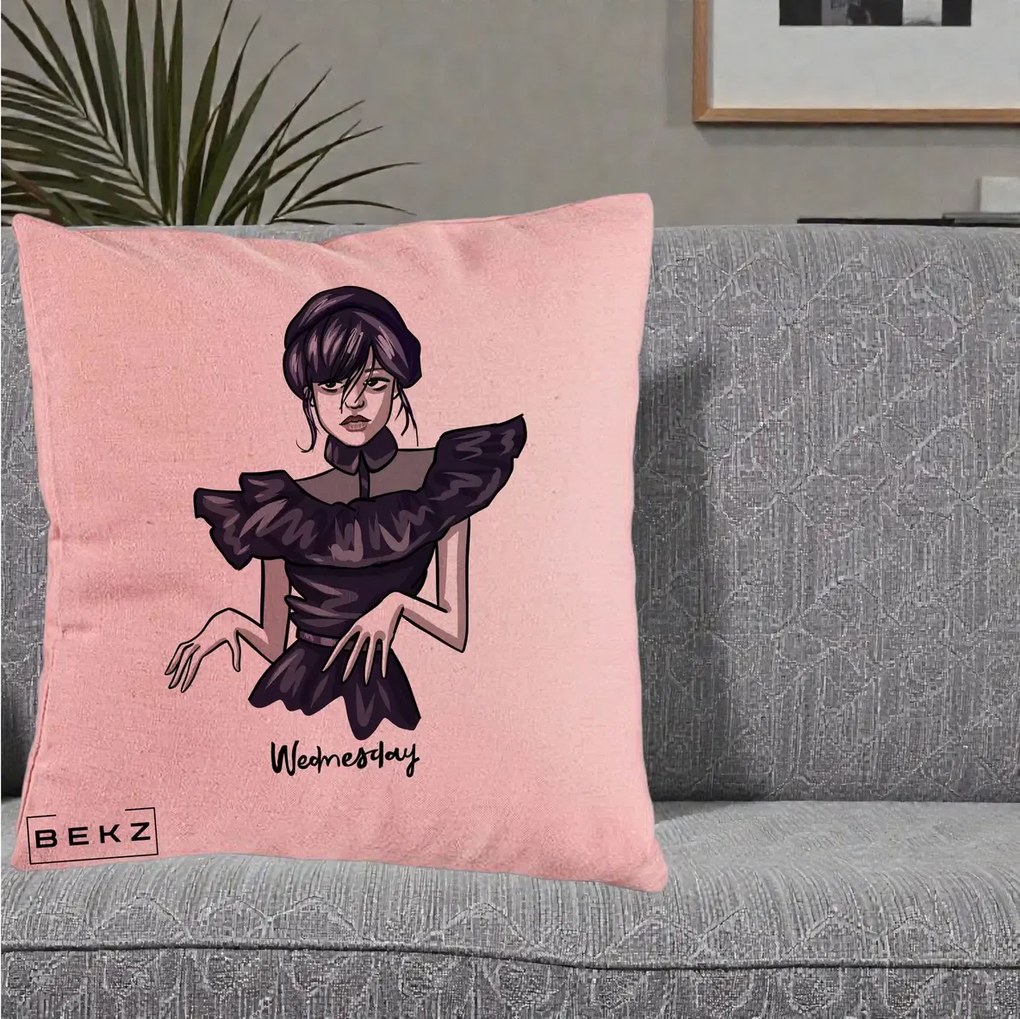 Perna Personalizata Wednesday Addams Dans Gotic, 40x40 cm, Roz, Husa Detasabila, Perna Inclusa, BEKZ®